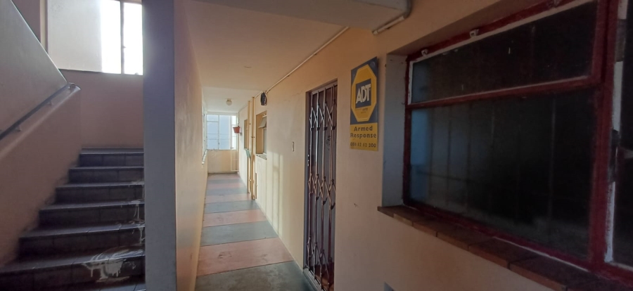 1 Bedroom Property for Sale in Port Elizabeth Central Eastern Cape